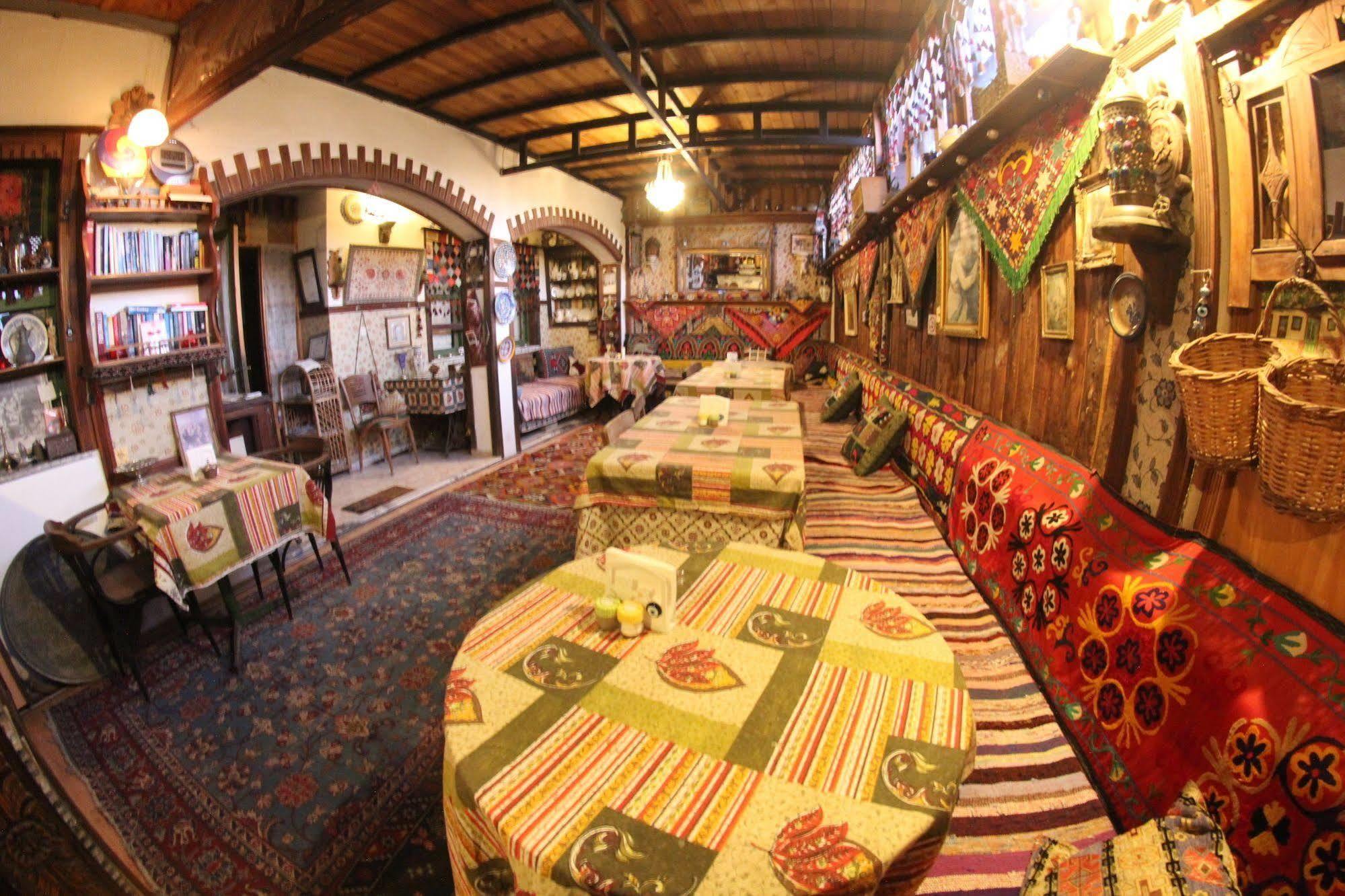 Homeros Pension & Guesthouse Selçuk Bagian luar foto