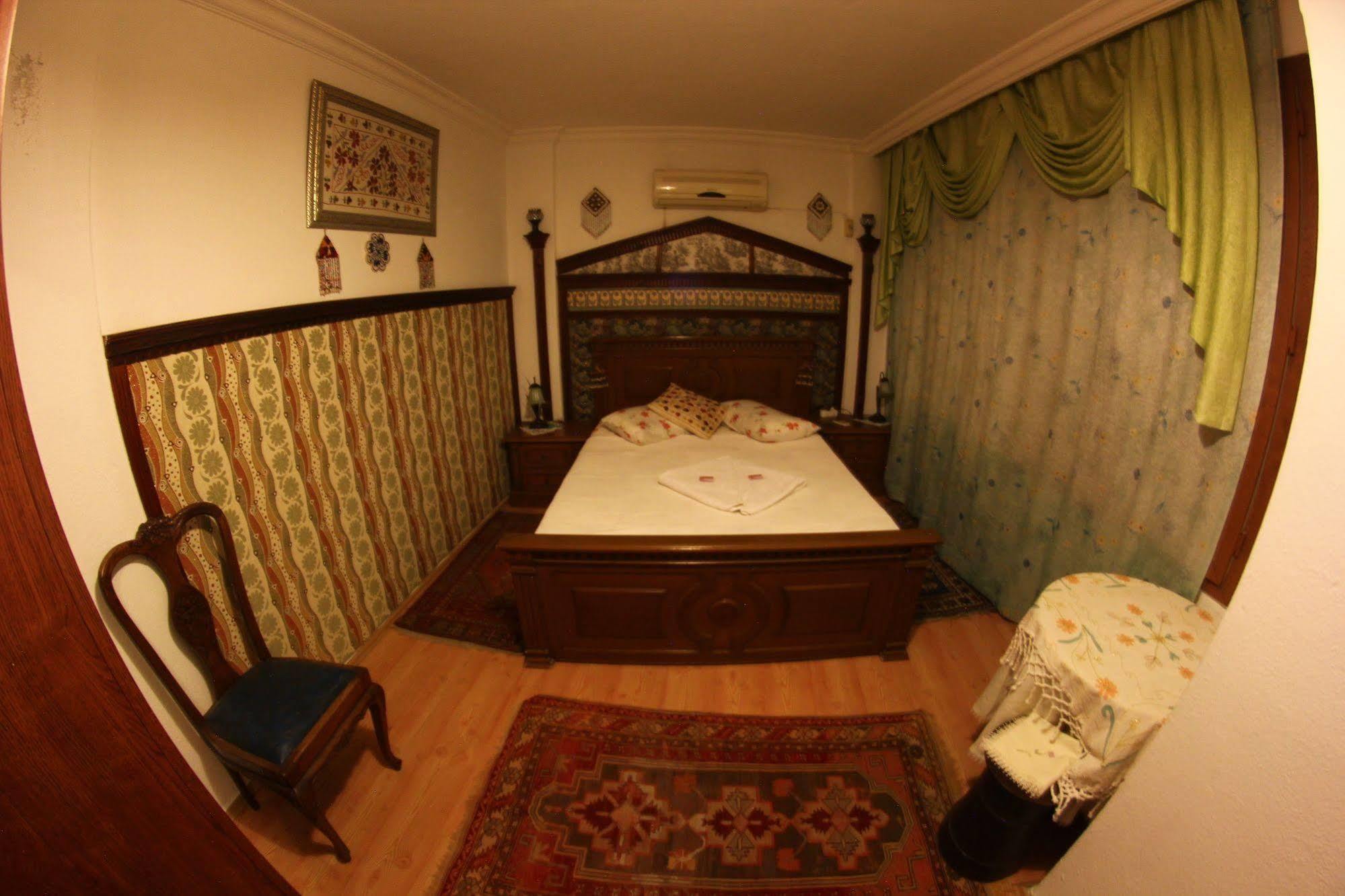 Homeros Pension & Guesthouse Selçuk Bagian luar foto